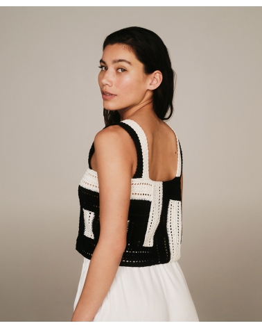 BLACK | WHITE KNITTED CROP TOP, ESIOT ss23, 3