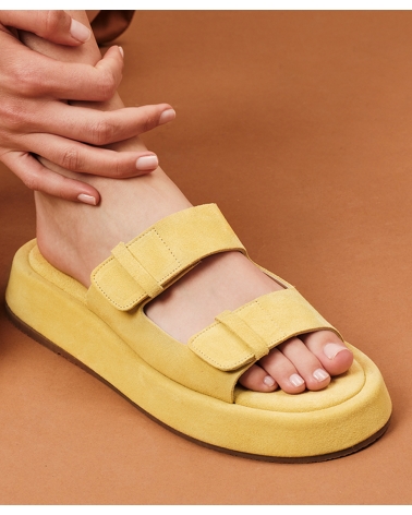 GARAGE, YELLOW, ESIOT Suede Leather Slides, Velcro, 6, esiot ss24