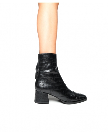 MIA, BLACK ANKLE BOOTS, AW2425, 3